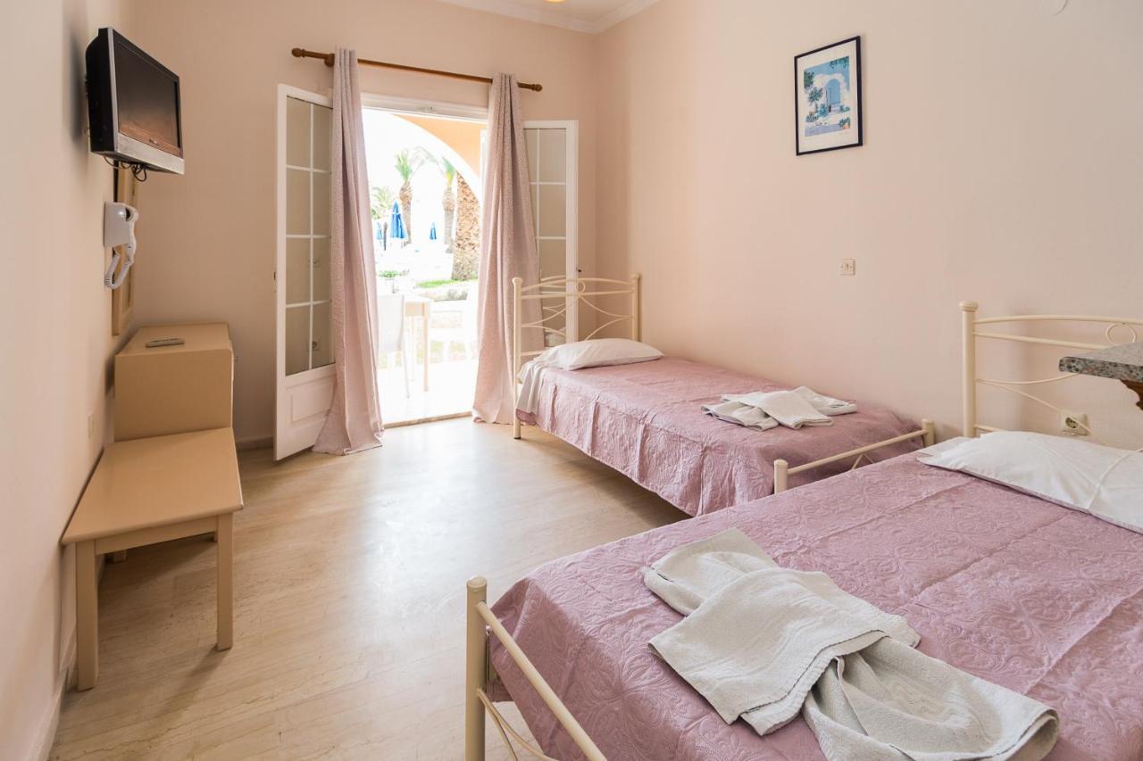 Pythari Apartments Laganas Luaran gambar